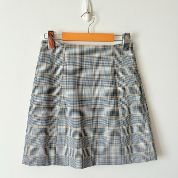 Aritzia Babaton Plaid Houndstooth Hopper Mini Skirt in Cairo Gold Size 2 - Picture 2 of 6